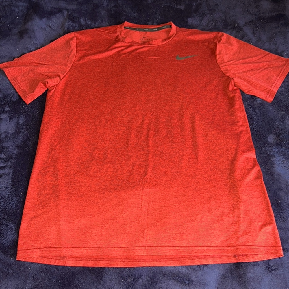Nike standard fit shirt